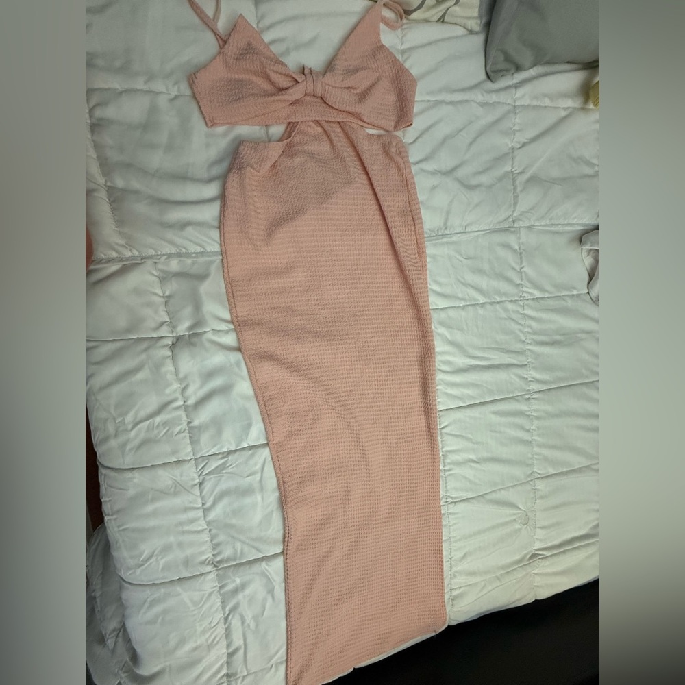 Elegant Pink Maxi Dress